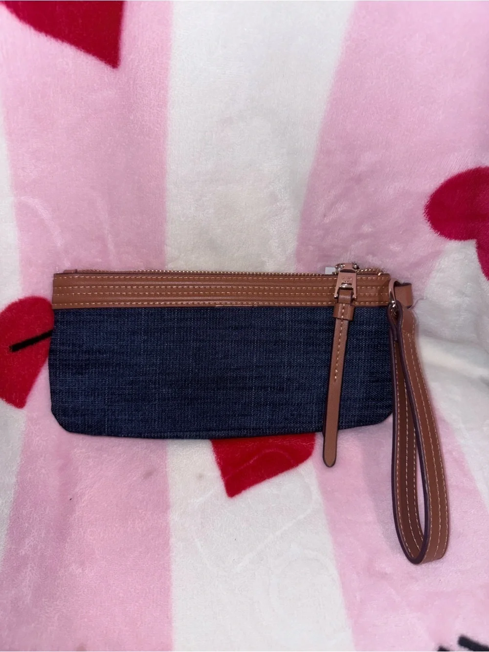 NWT True Religion Horseshoe Navy Denim Wristlet Wallet